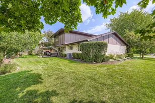 136 Caryville Ln, Schaumburg, IL 60193 - Photo 35