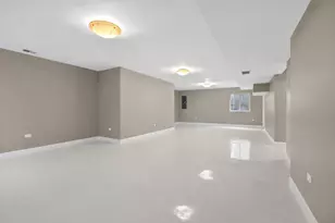 421 Miner St, Bensenville, IL 60106 - Photo 37