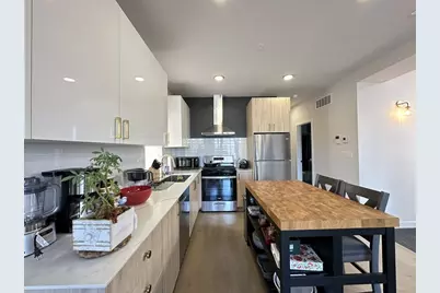 908 N California Avenue #2F, Chicago, IL 60622 - Photo 3