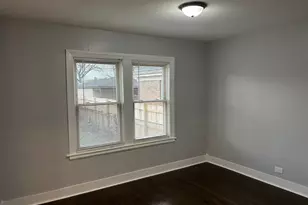 9415 S Emerald Ave, Chicago, IL 60620 - Photo 13