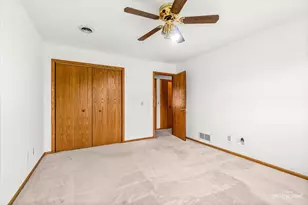 1006 Nancy Rd, Lake Holiday, IL 60548 - Photo 11