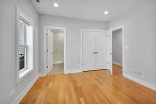 4624 N Ashland Ave, Chicago, IL 60640 - Photo 13