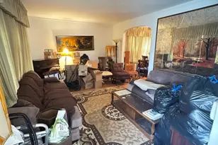 10210 S Prairie Ave, Chicago, IL 60628 - Photo 7