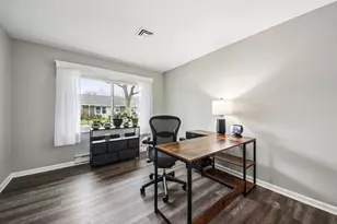 7405 Chevy Chase Ct, Fox Lake, IL 60020 - Photo 17