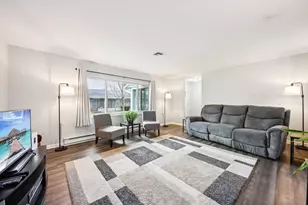 7405 Chevy Chase Ct, Fox Lake, IL 60020 - Photo 5