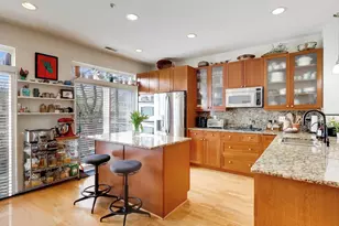 101 N Euclid Ave, Oak Park, IL 60301 - Photo 5