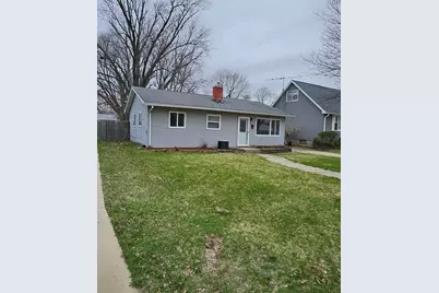 1813 18th Avenue, Sterling, IL 61081 - Photo 3