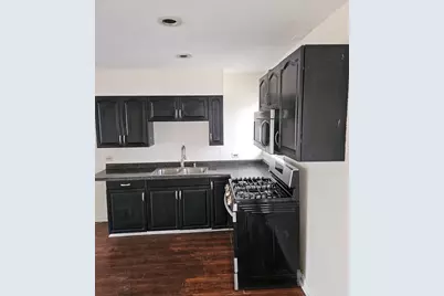 1813 18th Avenue, Sterling, IL 61081 - Photo 5