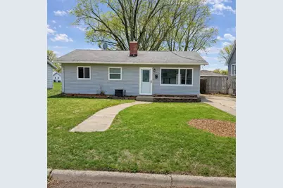 1813 18th Avenue, Sterling, IL 61081 - Photo 1