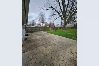 1813 18th Avenue, Sterling, IL 61081 - Photo 19