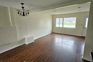1813 18th Ave, Sterling, IL 61081 - Photo 9