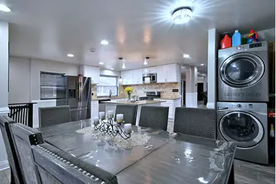 514 S 8th Avenue, Maywood, IL 60153 - Photo 23