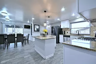 514 S 8th Ave, Maywood, IL 60153 - Photo 17