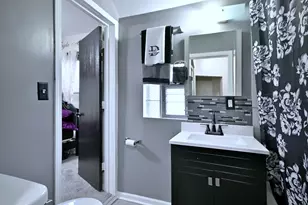 514 S 8th Ave, Maywood, IL 60153 - Photo 37