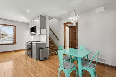 11231 S Worth Avenue, Worth, IL 60482 - Photo 9