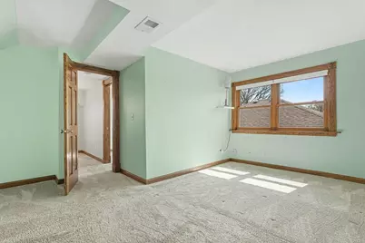 11231 S Worth Avenue, Worth, IL 60482 - Photo 19