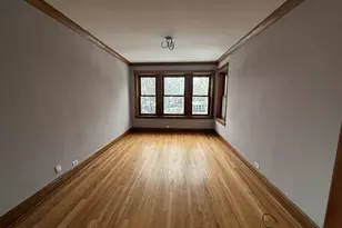 5217 W Cuyler Ave, Chicago, IL 60641 - Photo 3