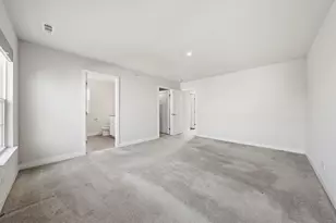 72 Nicholas Dr E, Des Plaines, IL 60016 - Photo 21