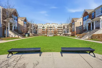 72 Nicholas Drive E, Des Plaines, IL 60016 - Photo 41