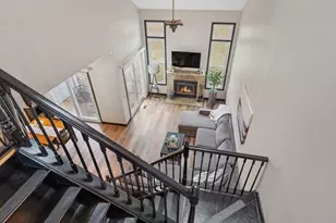 1269 Rhodes Ln, Naperville, IL 60540 - Photo 9