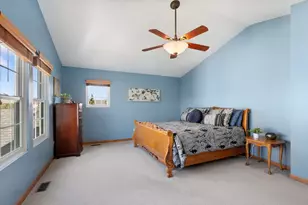 2311 W Cascade Circle, Round Lake, IL 60073 - Photo 13