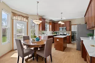 2311 W Cascade Circle, Round Lake, IL 60073 - Photo 7