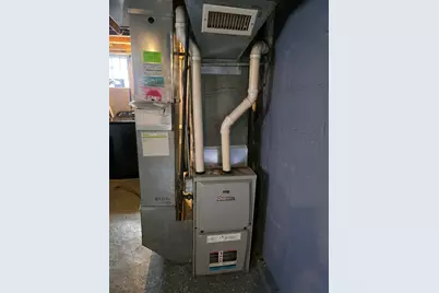 726 Ashland Avenue, Rockford, IL 61103 - Photo 35