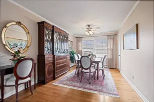 2234 Central St, Evanston, IL 60201 - Photo 5
