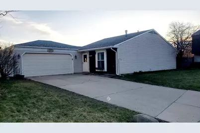 202 Highbury Drive, Elgin, IL 60120 - Photo 1