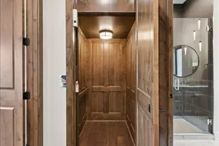 3873 Carlisle Dr, Crystal Lake, IL 60012 - Photo 31