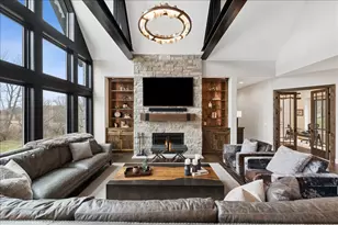 3873 Carlisle Dr, Crystal Lake, IL 60012 - Photo 7