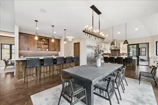 3873 Carlisle Dr, Crystal Lake, IL 60012 - Photo 9