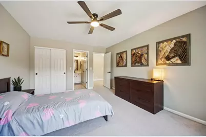 1138 Ridgewood Circle, Lake in the Hills, IL 60156 - Photo 23