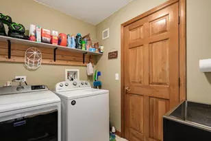 3431 Charlemaine Dr, Aurora, IL 60504 - Photo 25