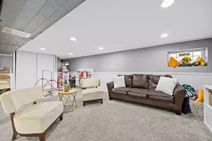 306 Northwood Rd, Riverside, IL 60546 - Photo 33