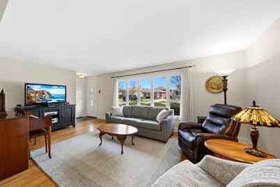 8346 S Kolin Avenue, Chicago, IL 60652 - Photo 5