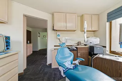 2000 Larkin Avenue #102-103, Elgin, IL 60123 - Photo 27