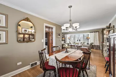 602 S Edward Street, Mount Prospect, IL 60056 - Photo 11