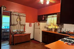 8247 S Throop St, Chicago, IL 60620 - Photo 5