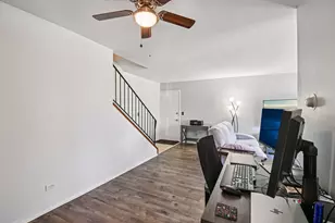 2466 Brunswick Cir, Woodridge, IL 60517 - Photo 7