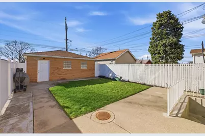 6558 S Karlov Avenue, Chicago, IL 60629 - Photo 7