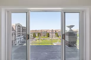 7051 W Touhy Ave, Niles, IL 60714 - Photo 3