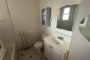 6914 W 21st Ave, Berwyn, IL 60402 - Photo 9