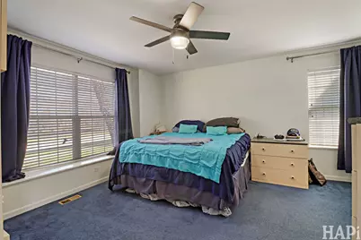 711 Wedgewood, McHenry, IL 60050 - Photo 11