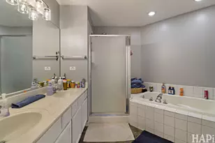 711 Wedgewood, McHenry, IL 60050 - Photo 13