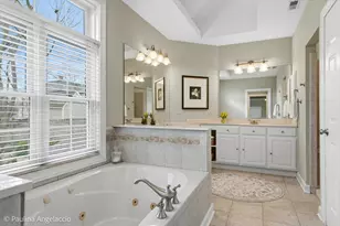 528 S Cook St, Barrington, IL 60010 - Photo 27