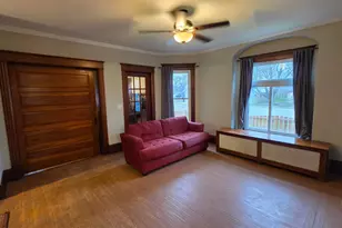 145 N 4th St, Capron, IL 61012 - Photo 11