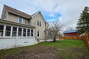 145 N 4th St, Capron, IL 61012 - Photo 27