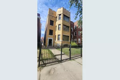 7842 S Bennett Avenue #1, Chicago, IL 60649 - Photo 1