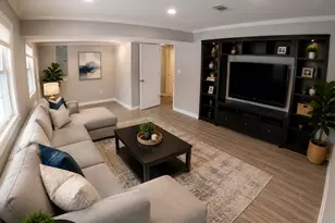 1006 Brookside Ln, Deerfield, IL 60015 - Photo 9